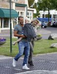 Blaricum 28 mei 2010
John Day en Vivian Ewbank op weg naar restaurant Red Sun.
Peter Smulders bv