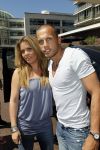 Amsterdam 4 juni 2010
Spelers Nederlands elftal melden zich bij het Hilton Hotel voor de laatste vriendschappelijke wedstrijd voor het WK. Johnny en Charlotte Heitinga
Peter Smulders bv