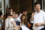 Amsterdam 5 juni 2010
Het Nederlands elftal vertrekt vanaf het hilton naar Schiphol voor de WK voetbal in Zuid Afrika. De vrouwen zwaaien ze uit. Klaasjan Huntelaar met zijn vrouw Maddy en zoontje Seb
Peter Smulders bv