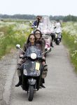 Amsterdam 25 mei 2010
Vespa scooter rally van Grazia. Monique en Suzanne Klemann Lois Lane
Peter Smulders bv