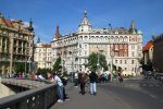 Praag, Golf Perstrip NVGJ naat Tjechie

Foto Peter Smulders BV