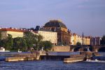Praag, Golf Perstrip NVGJ naat Tjechie

Foto Peter Smulders BV