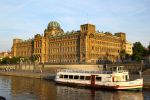 Praag, Golf Perstrip NVGJ naat Tjechie

Foto Peter Smulders BV