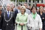 Den Haag 27 mei 2010
Prinses Irene Jozias v Aartsen en Gerdi Verbeet openen fototentoonstelling bij de hofvijver bij het binnenhof.
Peter Smulders bv