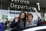 Schiphol 18 mei 2010
Sieneke en Marianne Weber vertrekken vanaf schiphol naar Oslo voor het songfestival.
Peter Smulders bv