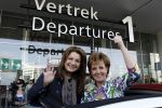 Schiphol 18 mei 2010
Sieneke en Marianne Weber vertrekken vanaf schiphol naar Oslo voor het songfestival.
Peter Smulders bv