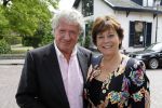 Blaricum 17 mei 2010
Presentatie boek van Willibrord Frequin bij moeke spijstra. Willibrord met Rita Verdonk
Peter Smulders bv