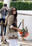 Amsterdam 5 juni 2010
Het Nederlands elftal vertrekt vanaf het hilton naar Schiphol voor de WK voetbal in Zuid Afrika. De vrouwen zwaaien ze uit. Yolanthe Cabau v Kasbergen
Peter Smulders bv