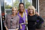 Aalsmeer 9 juli 2011
BBQ van Gerard Joling met fans bij hem thuis. Gerard met de diva's Patty Brard Patricia Paay en Tatjana
Peter Smulders bv