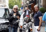 Amsterdam 12 juli 2011
Ben Cramer op zijn motor op de pc hooftstraat met Dries Roelvink.
Peter Smulders bv