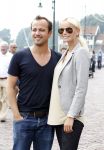 Volendam 28 juni 2011
Geert Hoes met zijn nieuwe vriendin Elze Mieke Tijl.
Peter Smulders bv