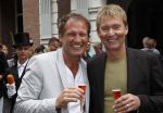 Amsterdam, 5 Juni 2011
Premiere Penny's Shadow van regisseur Steven de Jong
Hans Cornelissen met Steven de Jong
Foto Peter Smulders BV