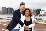 Rotterdam 16 juni 2011
Justine Pelmelay met haar nieuwe vriend Ronald van Driel op cruise schip ( boot) de SS rotterdam.
Peter Smulders bv