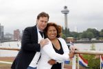 Rotterdam 16 juni 2011
Justine Pelmelay met haar nieuwe vriend Ronald van Driel op cruise schip ( boot) de SS rotterdam.
Peter Smulders bv