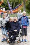 Biddinghuizen 22 juni 2011
Bn ers in Walibi flevohof. Koos en Joke Alberts met 2 klein zonen en een vriendje(blauwe jas)
Peter Smulders bv
