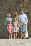Italie, Toscane Tavernelle, 4 Juli 2011
Koninklijke Familie met Prins Willem Alexander, Prinses Maxima, Koningin Beatrix en de kinderen Prinses Amalia, Prinses Alexia en Prinses Arinae bij het jaarlijkse fotouurtje.
Foto Peter Smulders BV