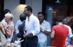 Craailo Huizen 5 juli 2012
Surprise feestje voor Estelle Gullit in het huis van Eric Kuster. Badr hari is natuurlijk ook aanwezig
Peter Smulders bv