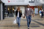 Amsterdam/Amstelveen 6 juli 2012
Badr Hari en Estelle Cruijff op terras en op weg naar reisburo in Lamborghini.
Peter Smulders bv