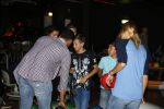 Amsterdam 22 juni 2012
Badr Hari bowlen met Maxim en Joelle Gullit en Estell Cruijff.
Peter Smulders bv