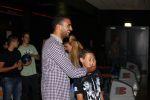 Amsterdam 22 juni 2012
Badr Hari bowlen met Maxim en Joelle Gullit en Estell Cruijff.
Peter Smulders bv