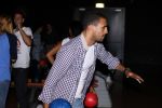 Amsterdam 22 juni 2012
Badr Hari bowlen met Maxim en Joelle Gullit en Estell Cruijff.
Peter Smulders bv