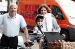 Amsterdam 4 juli 2012
Frits en Barbara Barend met (klein)zoon op de fiets.
Peter Smulders bv