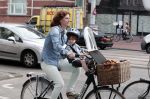 Amsterdam 4 juli 2012
Frits en Barbara Barend met (klein)zoon op de fiets.
Peter Smulders bv