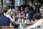 Amsterdam 3 juli 2012
Bryan Roy met een kennis op terras.
Peter Smulders bv