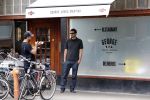 Amsterdam 6 juli 2012
David Blaine en de manager van madonna in amsterdam.
Peter Smulders bv