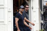 Amsterdam 6 juli 2012
David Blaine en de manager van madonna in amsterdam.
Peter Smulders bv