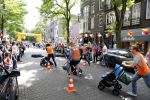 Amsterdam 17 juni 2012
Kinderwagen race op de cornelis schuytstraat door easywalker.
Peter Smulders bv