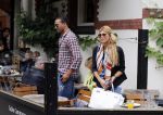 Amsterdam/Amstelveen 6 juli 2012
Badr Hari en Estelle Cruijff op terras en op weg naar reisburo in Lamborghini.
Peter Smulders bv