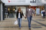 Amsterdam/Amstelveen 6 juli 2012
Badr Hari en Estelle Cruijff op terras en op weg naar reisburo in Lamborghini.
Peter Smulders bv