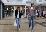 Amsterdam/Amstelveen 6 juli 2012
Badr Hari en Estelle Cruijff op terras en op weg naar reisburo in Lamborghini.
Peter Smulders bv