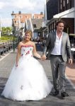 Huizen 7 juli 2012
Trouwen Jeroen Nieuwenhuize en zijn vrouw Kayla bij fletcher hotel in Huizen.
Peter Smulders bv