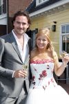 Huizen 7 juli 2012
Trouwen Jeroen Nieuwenhuize en zijn vrouw Kayla bij fletcher hotel in Huizen.
Peter Smulders bv
