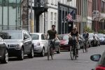 Amsterdam 4 juli 2012
Liesbeth kamerling met haar man op de fiets.
Peter Smulders bv