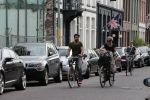 Amsterdam 4 juli 2012
Liesbeth kamerling met haar man op de fiets.
Peter Smulders bv