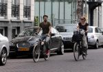 Amsterdam 4 juli 2012
Liesbeth kamerling met haar man op de fiets.
Peter Smulders bv