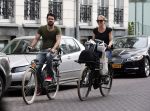Amsterdam 4 juli 2012
Liesbeth kamerling met haar man op de fiets.
Peter Smulders bv