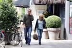 Amsterdam 6 juli 2012
Patricia Paay en vriend Nicky v Dam op de cornelis schuytstraat.
Peter Smulders bv