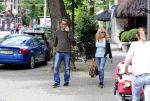Amsterdam 6 juli 2012
Patricia Paay en vriend Nicky v Dam op de cornelis schuytstraat.
Peter Smulders bv