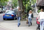 Amsterdam 6 juli 2012
Patricia Paay en vriend Nicky v Dam op de cornelis schuytstraat.
Peter Smulders bv