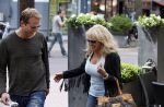 Amsterdam 6 juli 2012
Patricia Paay en vriend Nicky v Dam op de cornelis schuytstraat.
Peter Smulders bv