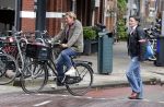 Amsterdam 22 juni 2012
Pierre Bokma met een vriendin op de fiets.
Peter Smulders bv