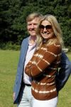 Wassenaar 7 juli 2012
Fotosessie met Prins Willem Alexander prinses Maxima Alexia Ariane en Amalia op landgoed de horsten.
Peter Smulder bv