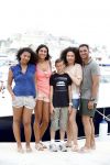 Ibiza 12 juli 2012
Ruud Gullit met zijn dochters Felicity Chermaine Joelle en zoon Maxim Gulli op vakantie op ibiza.
Peter Smulders bv