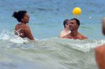 Ibiza 12 juli 2012
Ruud Gullit met zijn dochters Felicity Chermaine Joelle en zoon Maxim Gulli op vakantie op ibiza.
Peter Smulders bv