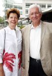 Amsterdam 19 juni 2013
Haringparty in het hilton hotel. Maartje v Weegen met man Joop Daalmeijer
Peter Smulders bv