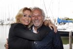 Muiden 10 juni 2013
Natasja Froger krijgt uit handen van Abgela Groothuizen de cosmoqueen award.Natasja met Frans Wisse
Peter Smulders bv